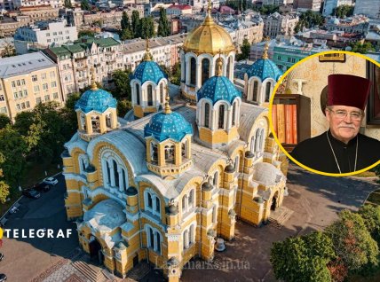 Отец Борис Табачек много лет является настоятелем Владимирского собора
