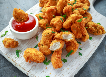 Как приготовить вкусные наггетсы в домашних условиях