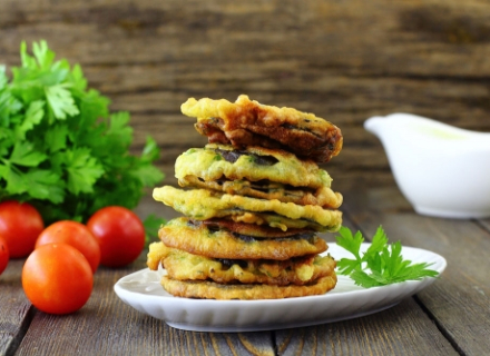Кабачки и баклажаны в ореховой панировке