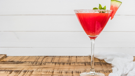 Крюшон в арбузе: пошаговый рецепт