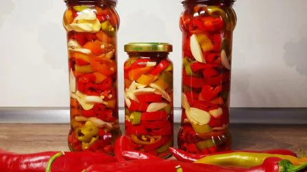 Маринованный перец чили