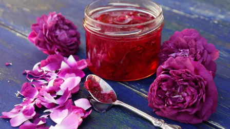 Варення з рожі (відео)