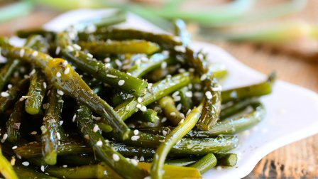 Лечо з часникових стрілок: покроковий рецепт