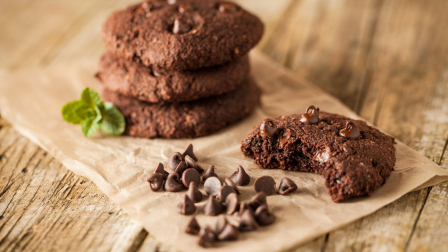 Пісочне шоколадне печиво (відео)