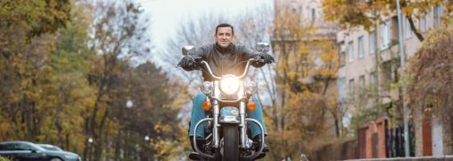 Ярослав Рущишин на мотоциклі, 2020 рік