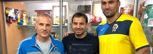 Менеджер Выхриста подаст судебный иск против ФБУ