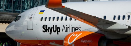 Возвращение самолета SkyUp в "Борисполь": очевидец рассказал о "жести" в момент ЧП и показал видео