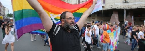 Рейди на представників ЛГБТ-меншості мають порадувати росіян