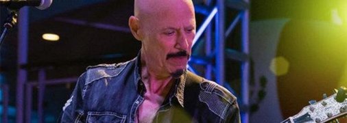 Умер рок-гитарист и продюсер Боб Кулик