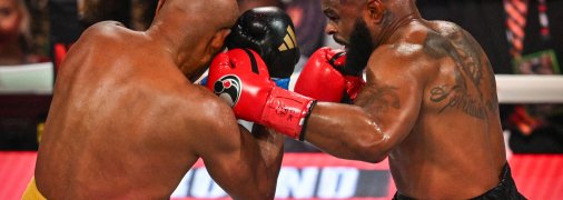 Андерсон Сілва — Тайрон Вудлі