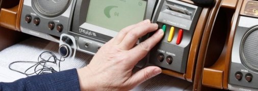 В Україні вперше "схопили за руку" нардепа за кнопкодавство: названо прізвище