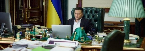 Вас обманывали и зомбировали: Зеленский подробно высказался о закрытии каналов Медведчука (видео)