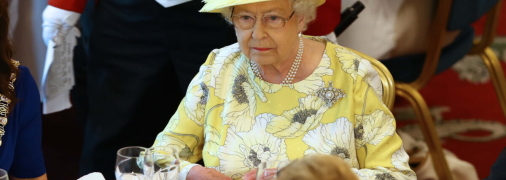 Єлизавета II