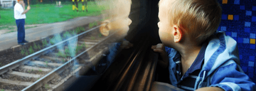 «Зробіть, щоб мовчав»: розповідь мами, яка їхала в потязі з дворічною дитиною