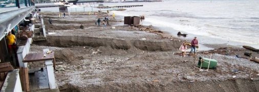 Масштабы потопа в Ялте сняли на видео с высоты