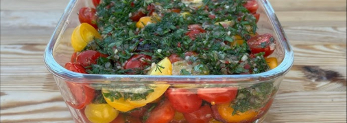 Ця закуска з помідорів зникне зі столу першою