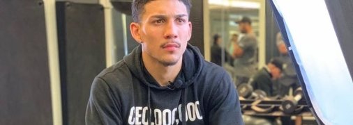 "Никогда этого не сделает": Лопес вновь "наехал" на Ломаченко