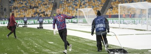 Нойеру не так часто приходится играть по такой погоде