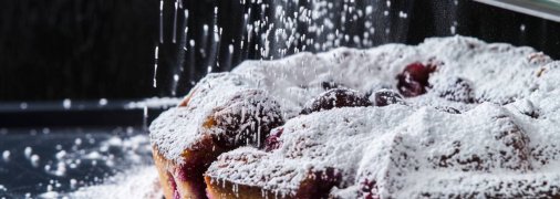 Этот пирог станет отличным дополнением к чаю и кофе (изображение создано с помощью ИИ).