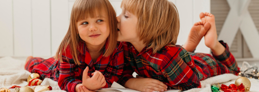 Діти граються