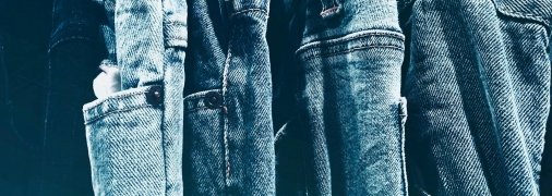 Збережіть насичений колір ваших темно-синіх або чорних джинсів надовго