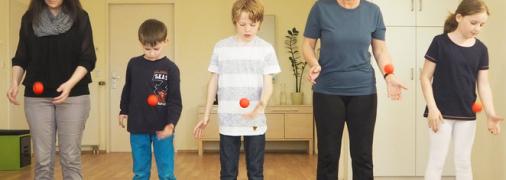 Як прості вправи з м'ячиком допомагають розвитку уваги та дісципліни в школярів: лайфхак для вчителів