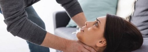 Муж задушил жену из-за отказа готовить ужин посреди ночи: подробности трагедии под Киевом