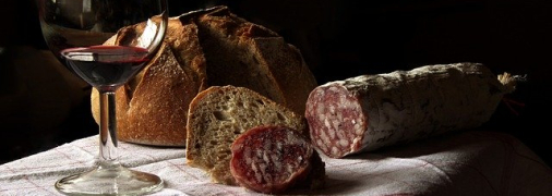 4 способа сохранить открытое вино свежим