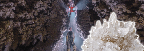 В пещере есть красивые гипсовые кристаллы