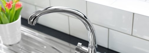 Раковина з нержавіючої сталі — що робити, щоб блищала