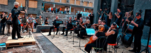 Реквієм за загиблими в "Охматдиті"