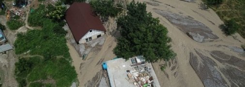 Ялта уже неделю не может прийти в себя после потопа: как выглядит город с высоты птичьего полета