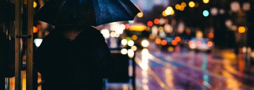 В Україну йде неприємна погода: де чекати дощів, мокрого снігу та "мінусів" (карта)