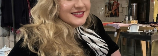 Акторка Олеся Жураківська