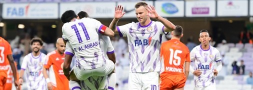 Ярмоленко із партнерами святкує гол