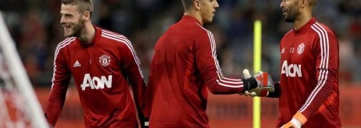 МЮ продлил контракт с резервистом Де Хеа