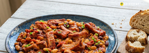 Фасоль с ребрами и грудинкой