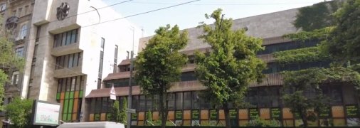 Борьба за "Цветы Украины" длится не один год