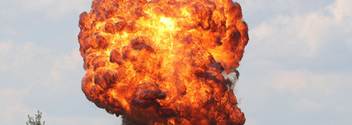 Взрыв в Крыму заставит оккупантов подальше прятать оружие и БК