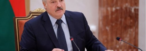 "Укол от "бацьки": Лукашенко и Путин договорились травить украинцев "Спутником" (видео)