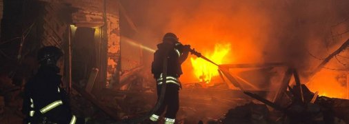 На ліквідацію наслідків атаки залучалися десятки рятувальників