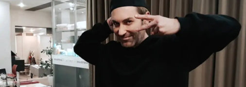 EL Кравчук засуджує зірок-зрадників, які живуть у Росії