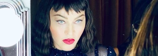 61-летняя Мадонна показала, чем занимается дома с молодым любовником