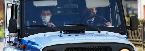 У Росії посеред вулиці розстріляли судових приставів (фото, відео 18+)