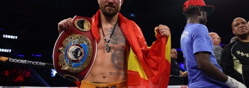 Василий Ломаченко