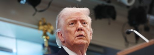На голові Трампа помітили залисину