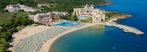 Болгария накануне туристического сезона меняет правила въезда для украинцев: что важно знать