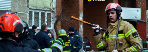 Рятувальники продовжують розбирати завали