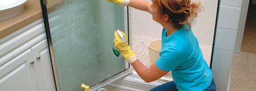 Мытье душевой кабины