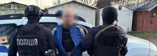 Затриманий чоловік — за даними журналістів,  помічник Михайла Ланьо Андрій Суворін